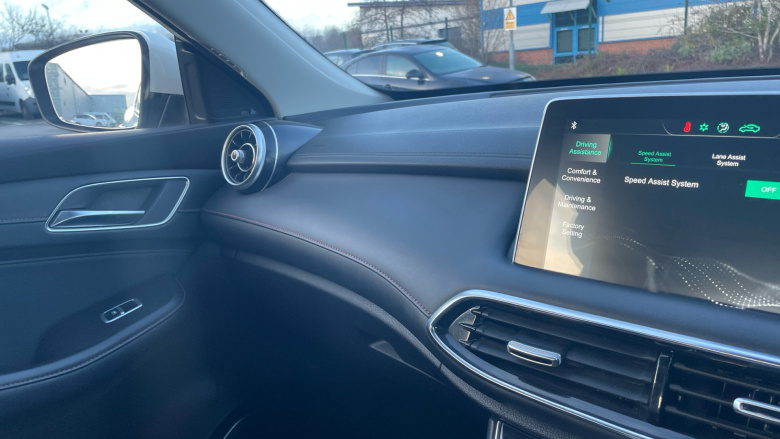 MG Hs 1.5 T-GDI Excite 5dr DCT Petrol Hatchback